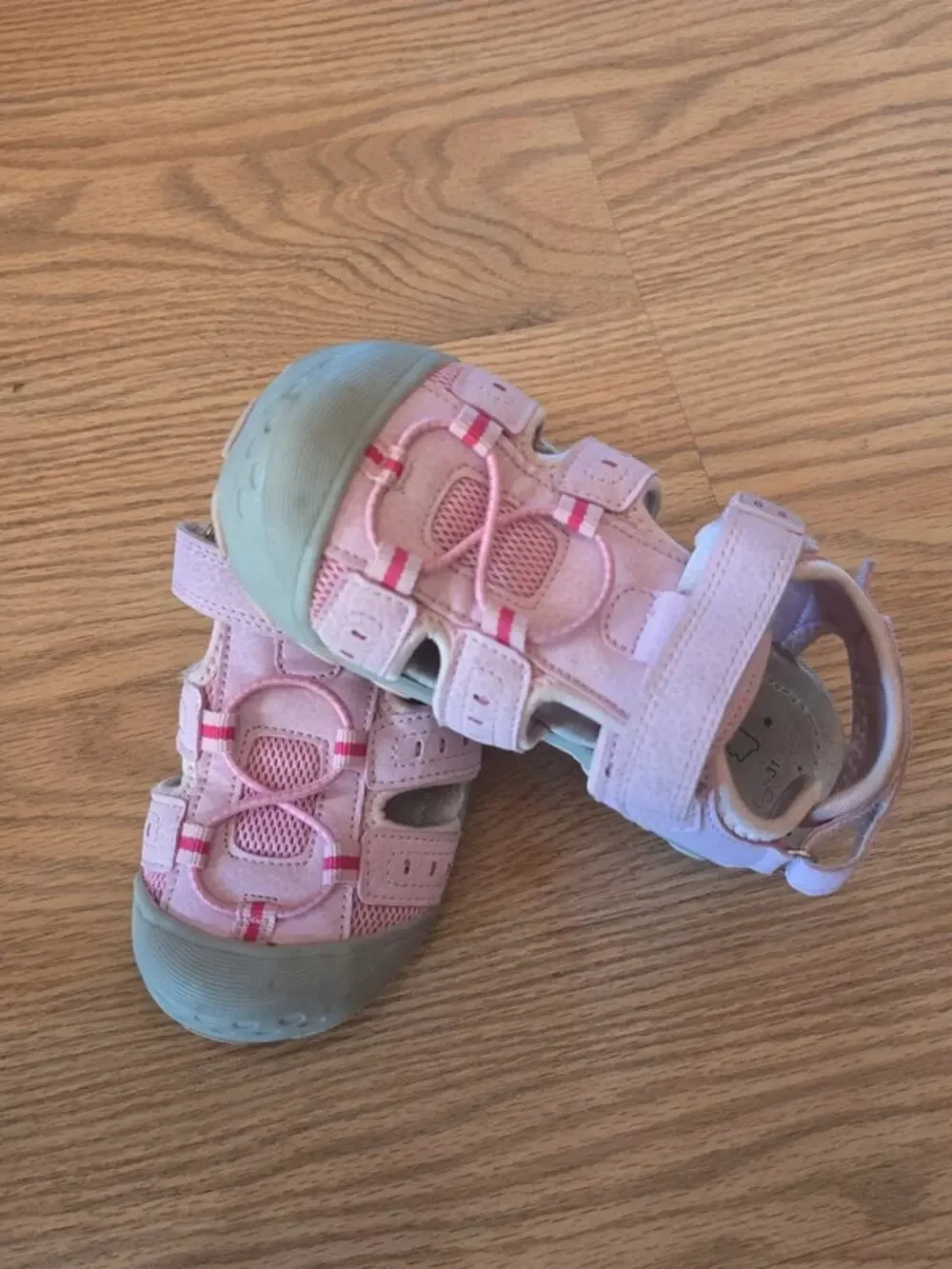 Sandal for kids closed Toe with protective wide toe size 12